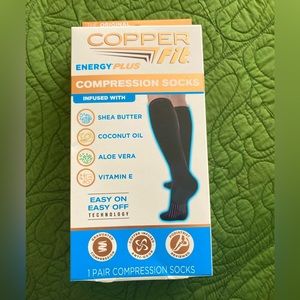 NWT Copper Fit Energy Plus Compression Socks